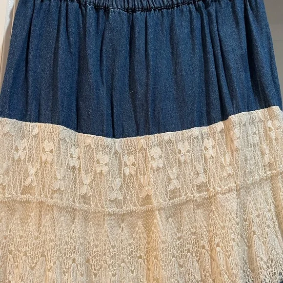 Long denim look ruffle skirt. Beautiful - Picture 8 of 9